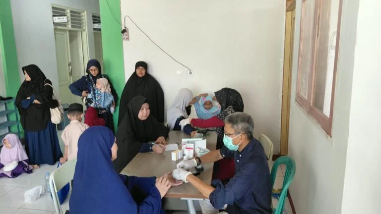Tingkatkan Kualitas Pelayanan, Pengasuh Yayasan Rumah Harapan jalani Pemeriksaan Kesehatan
