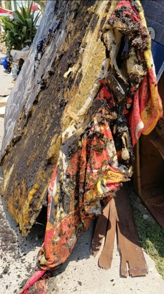 Lilin di Atas Lemari Plastik Picu Kebakaran Rumah Warga, Rumah Harapan Salurkan Bantuan